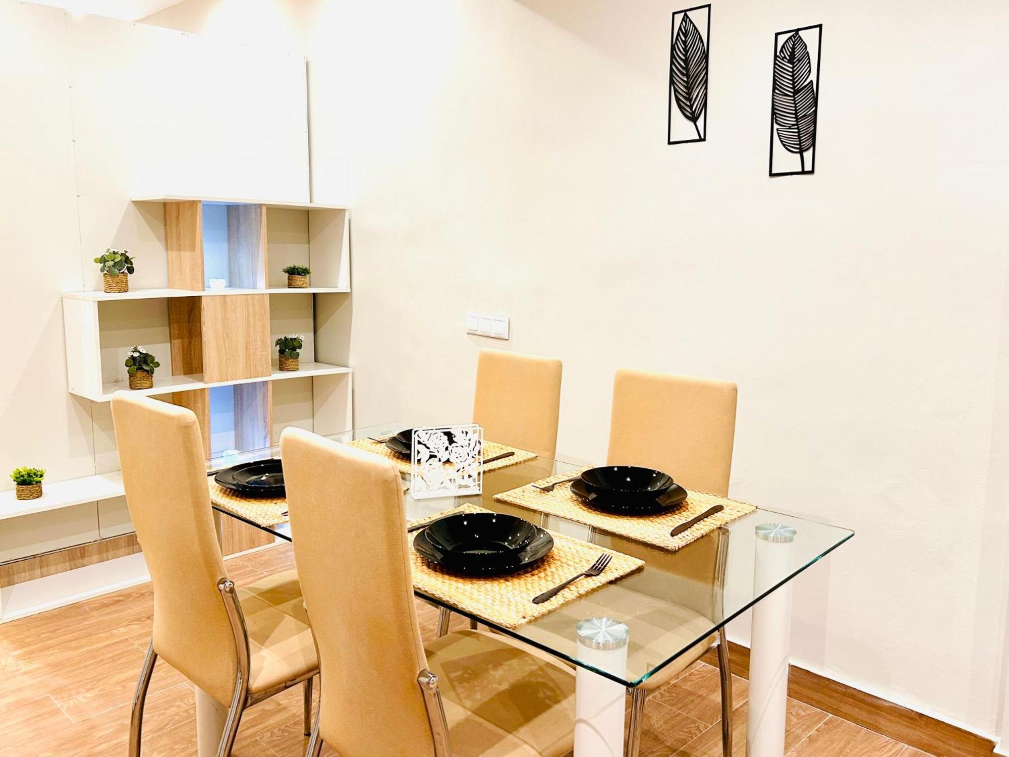 Plaza De Andalucia Con Parking Apartment